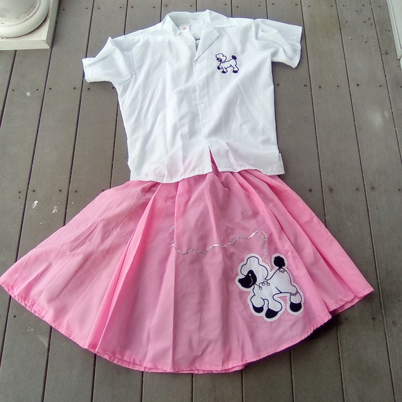 RUBIE'S COSTUME CAME WITH BLOUSE/BELT/ SKIRT/ SOCK/ PLASTIC BAG Poodle Design - Picture 3 of 12